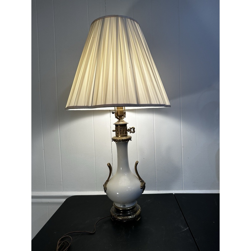 Vintage Tyndale China Table Lamp White Porcelain Brass Tone Ornate Handles Pleat
